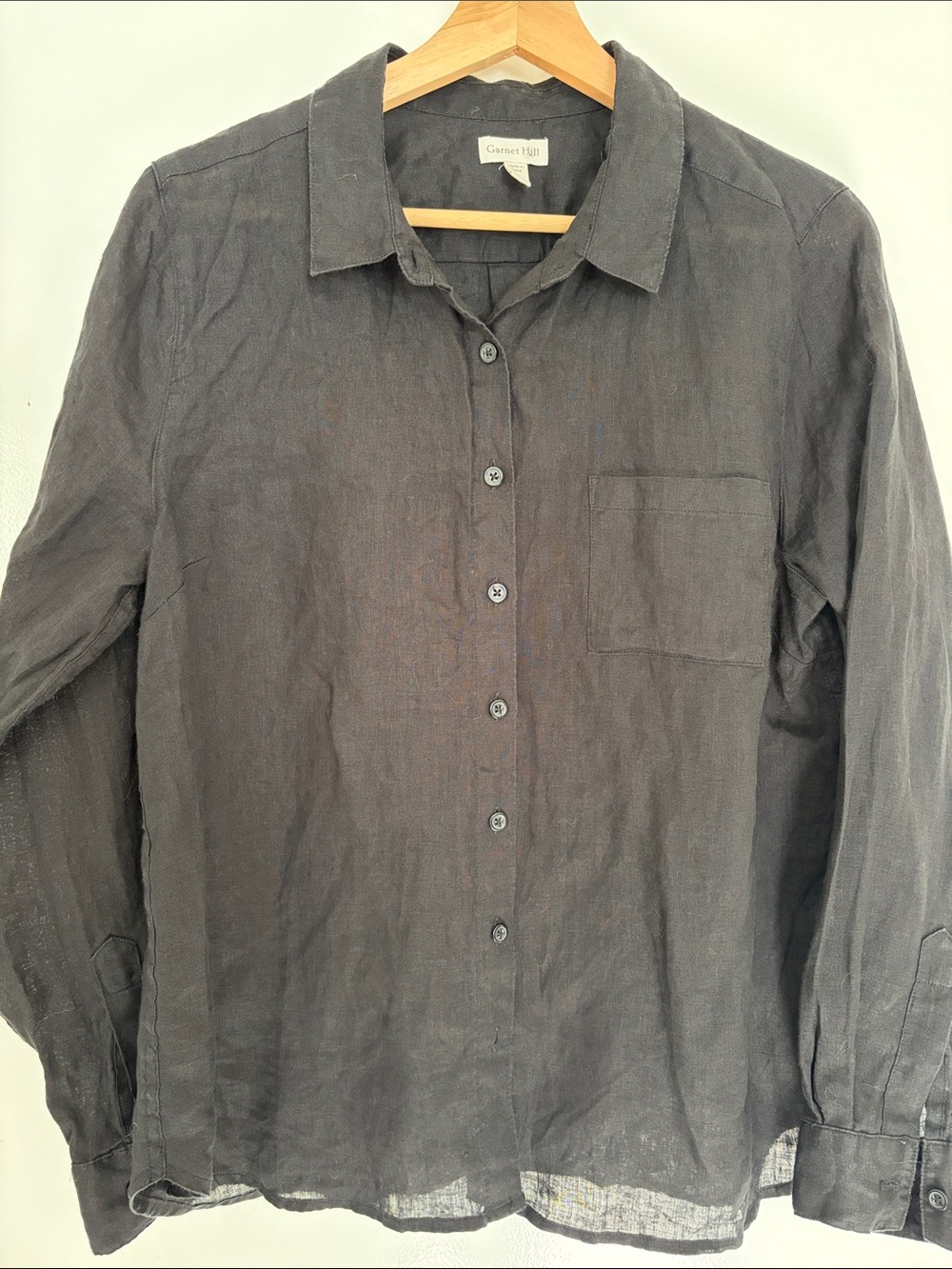 Garnet Hill lightweight 100% linen button down shirt, black